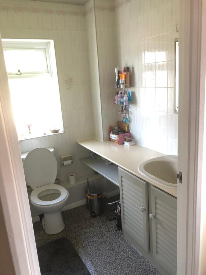 Mudeford Swans Homestay *