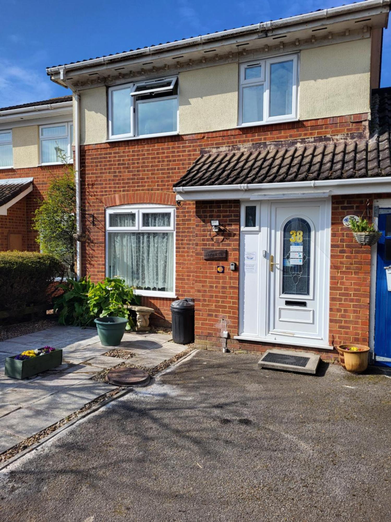 Mudeford Swans Homestay