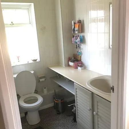 Mudeford Swans Appartement Christchurch  Buitenkant foto